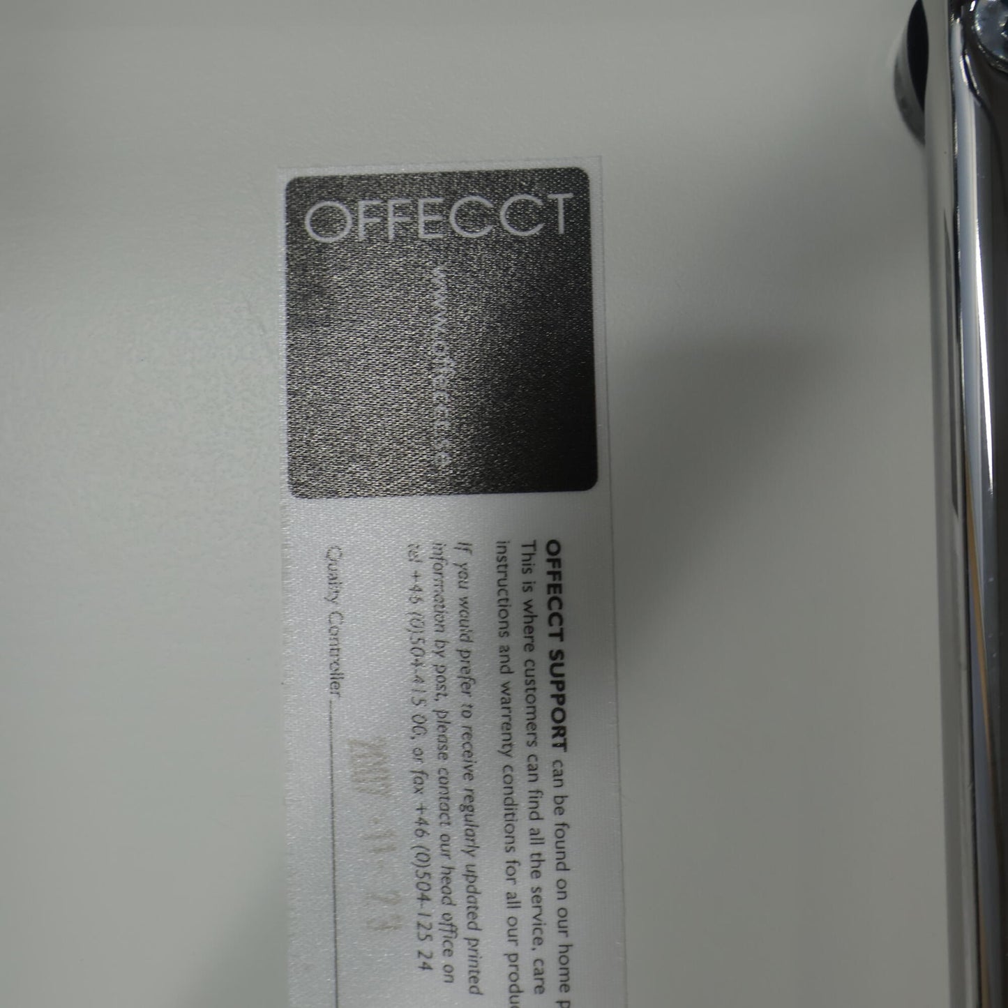 Nyrenset | Offecct hvit barkrakk med elegant design