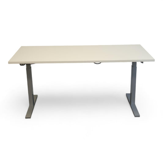 Nyrenset | Linak høydejusterbart skrivebord i hvitt og grått