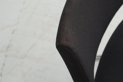 Nyrenset | Sort Sitland Sled konferansestol med kromramme