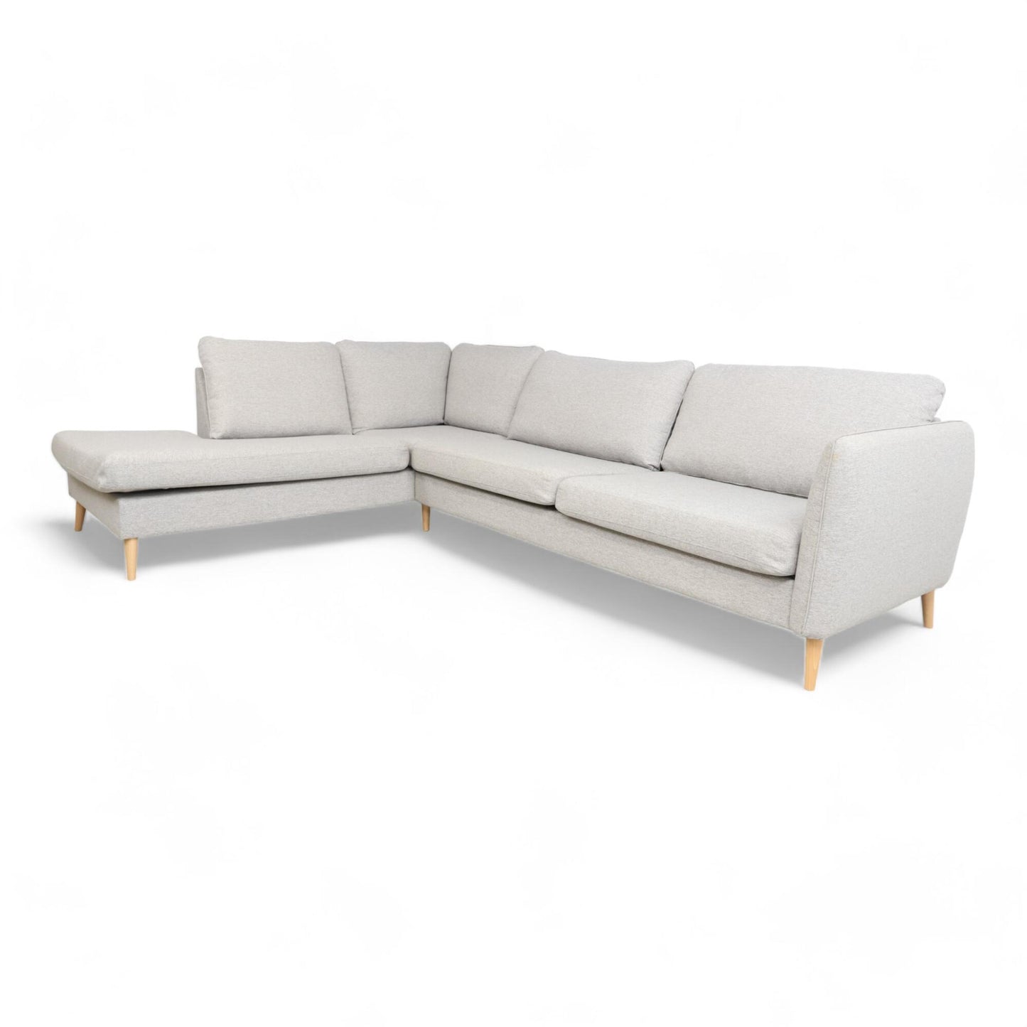 Nyrenset | Lys grå Jysk Aarhus sofa med sjeselong