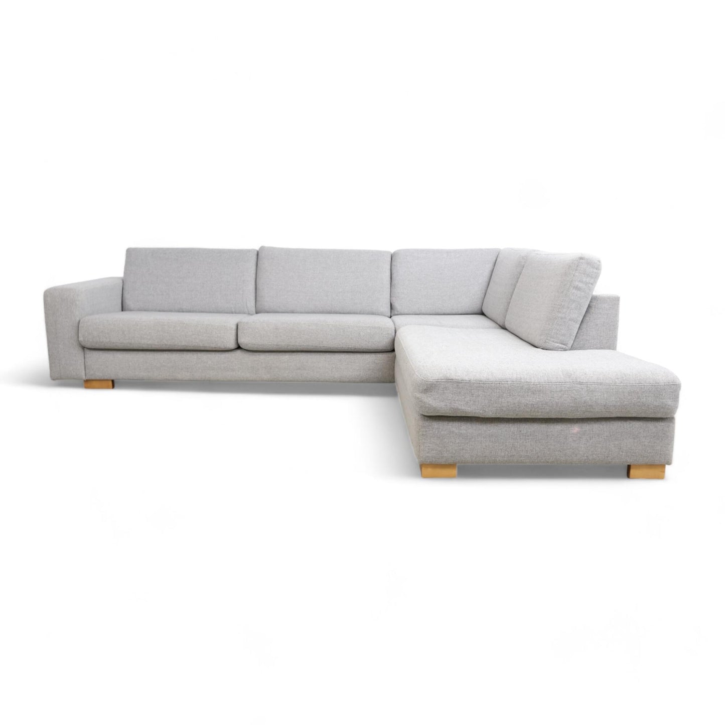 Nyrenset | Lys grå Vilmers sofa med sjeselong