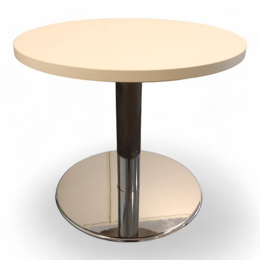 Kvalitetssikret | Rundt lite bord i hvit med krom base