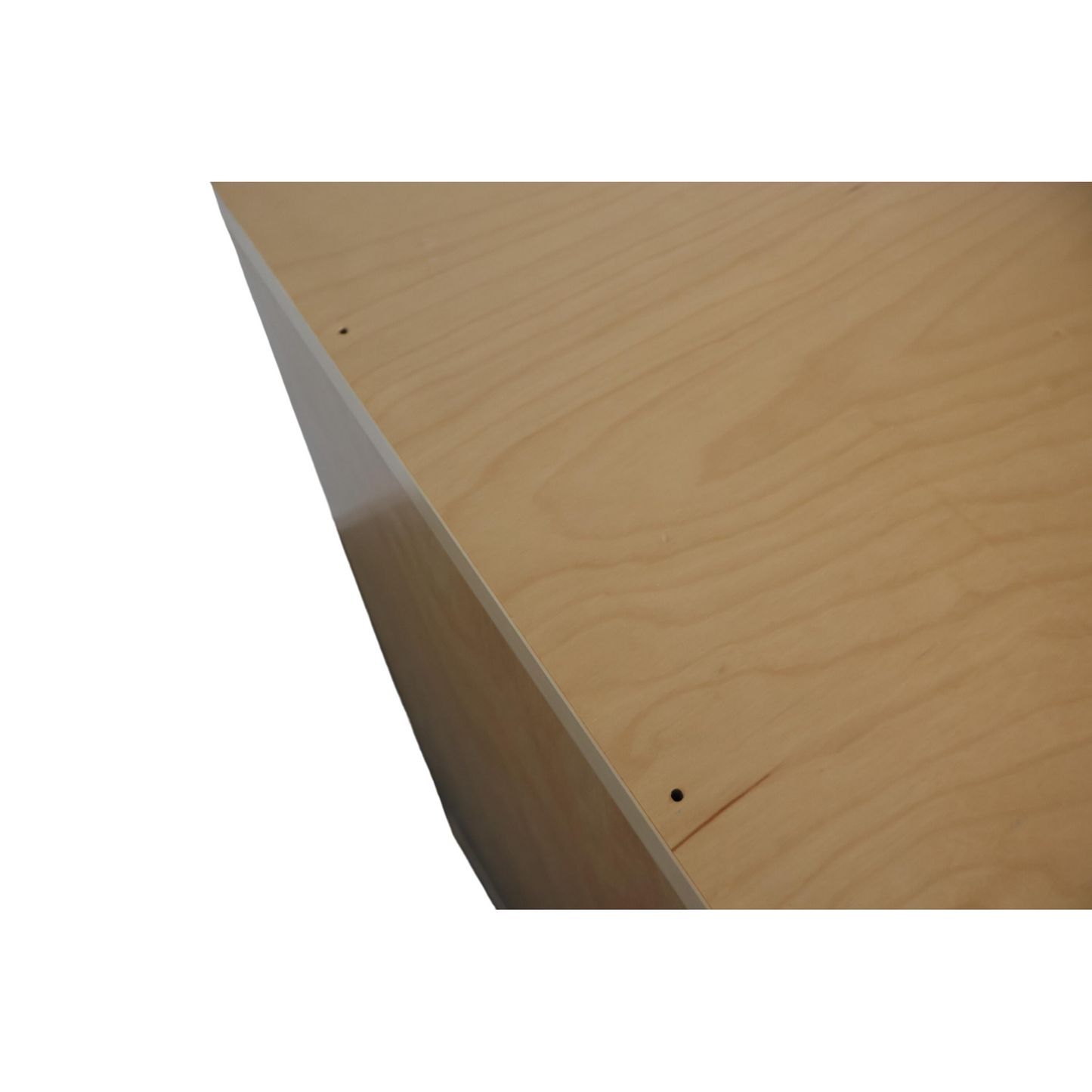 Kvalitetsikret | Horreds låsbare skap i trefarget og hvit