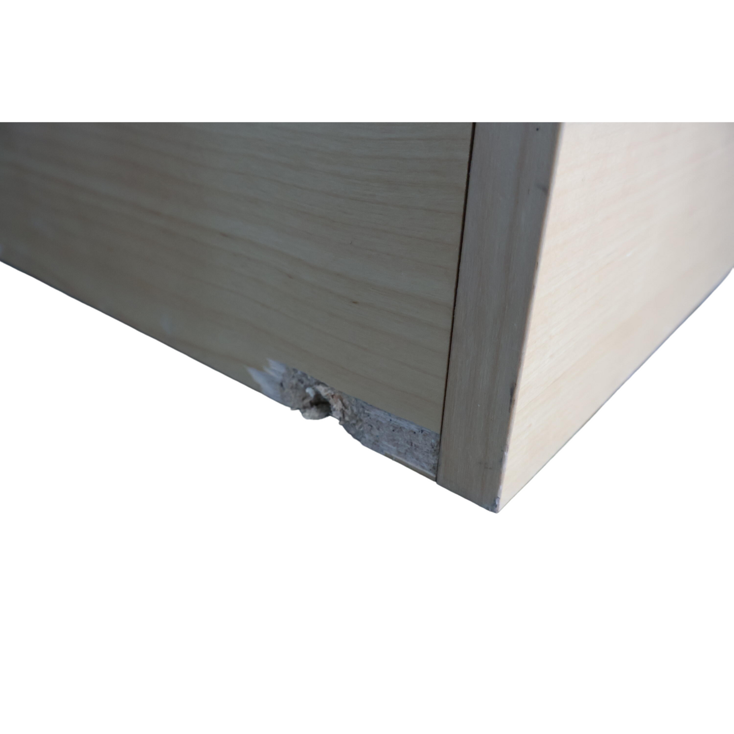 Kvalitetsikret | Horreds låsbare skap i trefarget og hvit