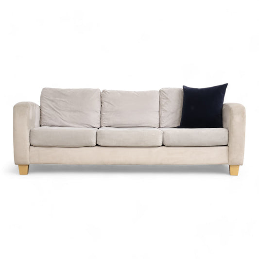 Nyrenset | 3-seter sofa i lysegrå velur