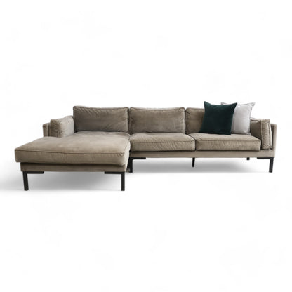 Nyrenset | June sjeselongsofa fra Home&Cottage i taupe velur