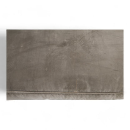 Nyrenset | June sjeselongsofa fra Home&Cottage i taupe velur