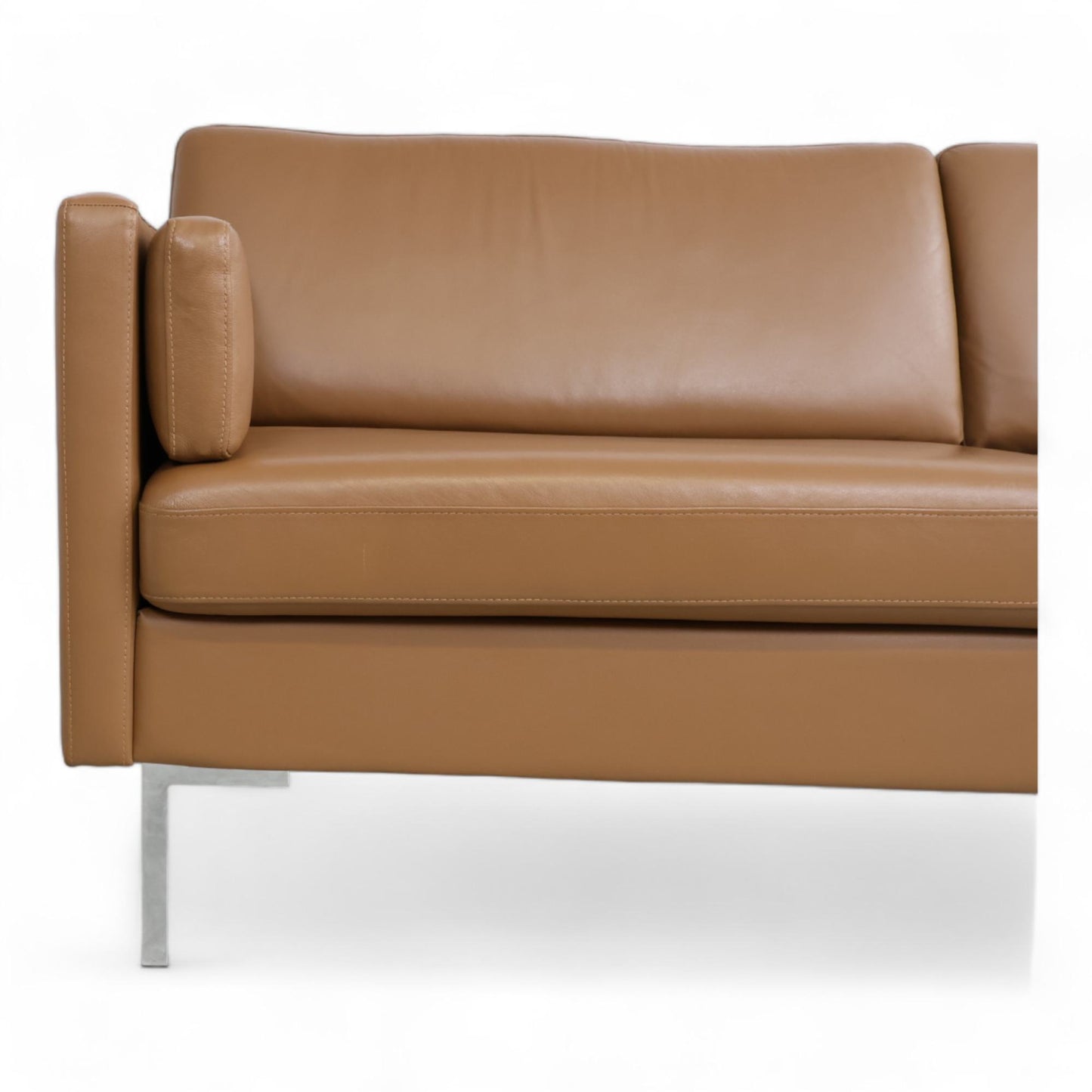 Nyrenset | Brun 3-seter sofa i skinn fra Hjellegjerde