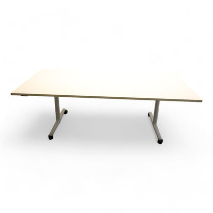 Kvalitetssikret | Møtebord 6-pers fra KUSCH CO i hvit