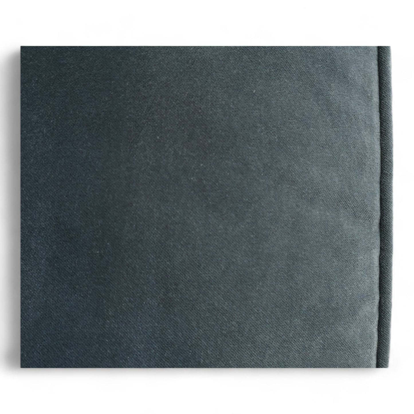 Nyrenset | Ilva 3-seter sofa med puff