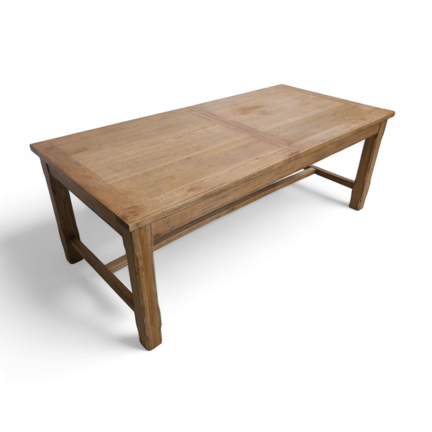 Stort spisebord i gråvasket eik med to ileggsplater