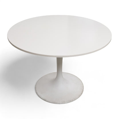 Nyrenset | Hvitt IKEA Docksta rundt spisebord 103cm