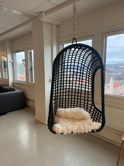 Utmerket tilstand | HK Living Sort hengestol i rotting