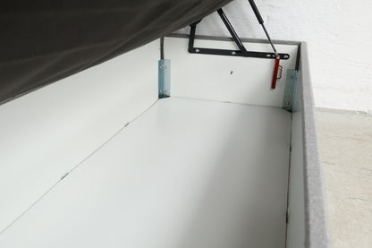 Nyrenset | Jysk DreamZone C50 Gold Seng med oppbevaring 150x200