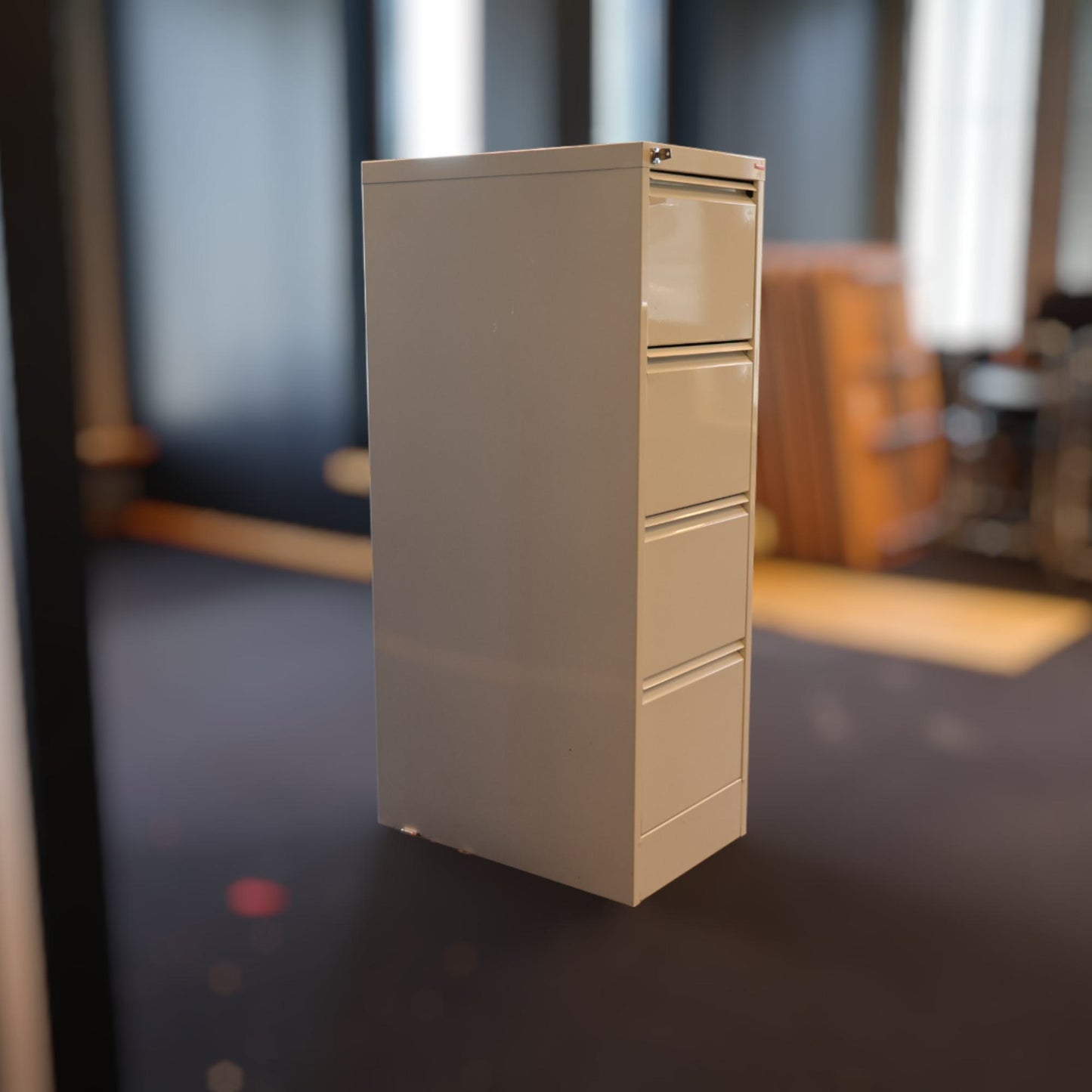 Esselte arkivskap med 4 skuffer for hengemapper