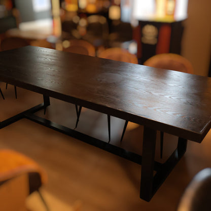 Sort/mørkebrun spisebord 260x100 cm