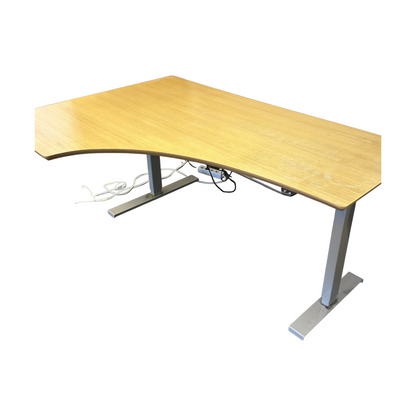 Elektrisk hev/senk skrivebord, trefarget med sving 160x110
