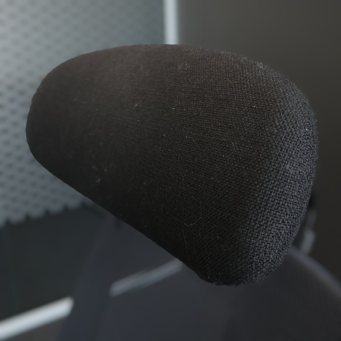 Nyrenset | HÅG SoFi Mesh 7500 kontorstol med armlene og hodehviler