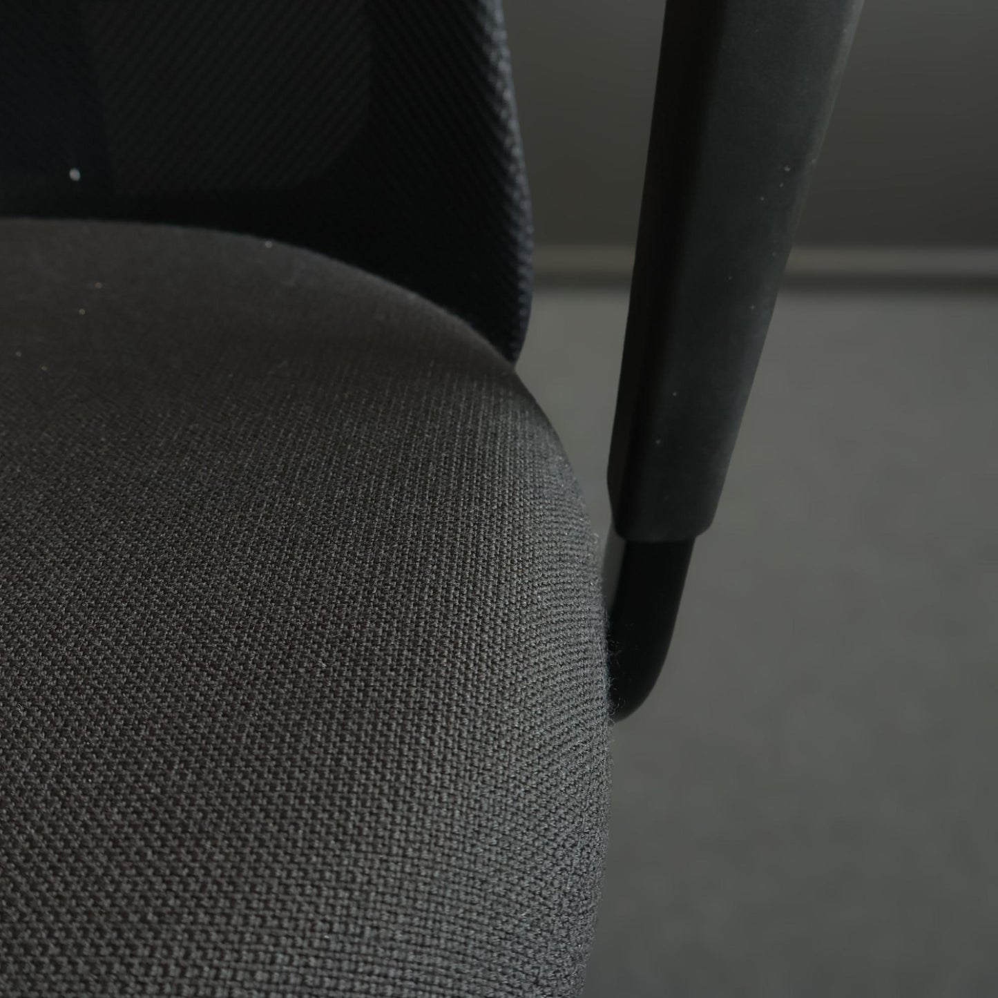 Nyrenset | HÅG SoFi Mesh 7500 kontorstol med armlene og hodehviler