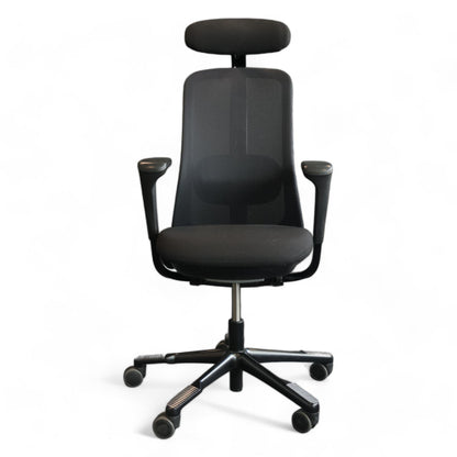 Nyrenset | HÅG SoFi Mesh 7500 kontorstol med armlene og hodehviler