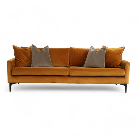 Nyrenset | Matt Amber Astha 3-seter sofa fra Sofacompany