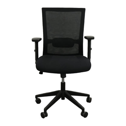 Sort justerbar kontorstol med mesh rygg