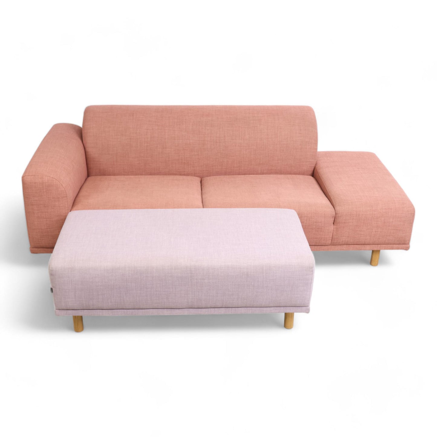 Nyrenset | Bolia Hannah 2.5-seter sofa med puff