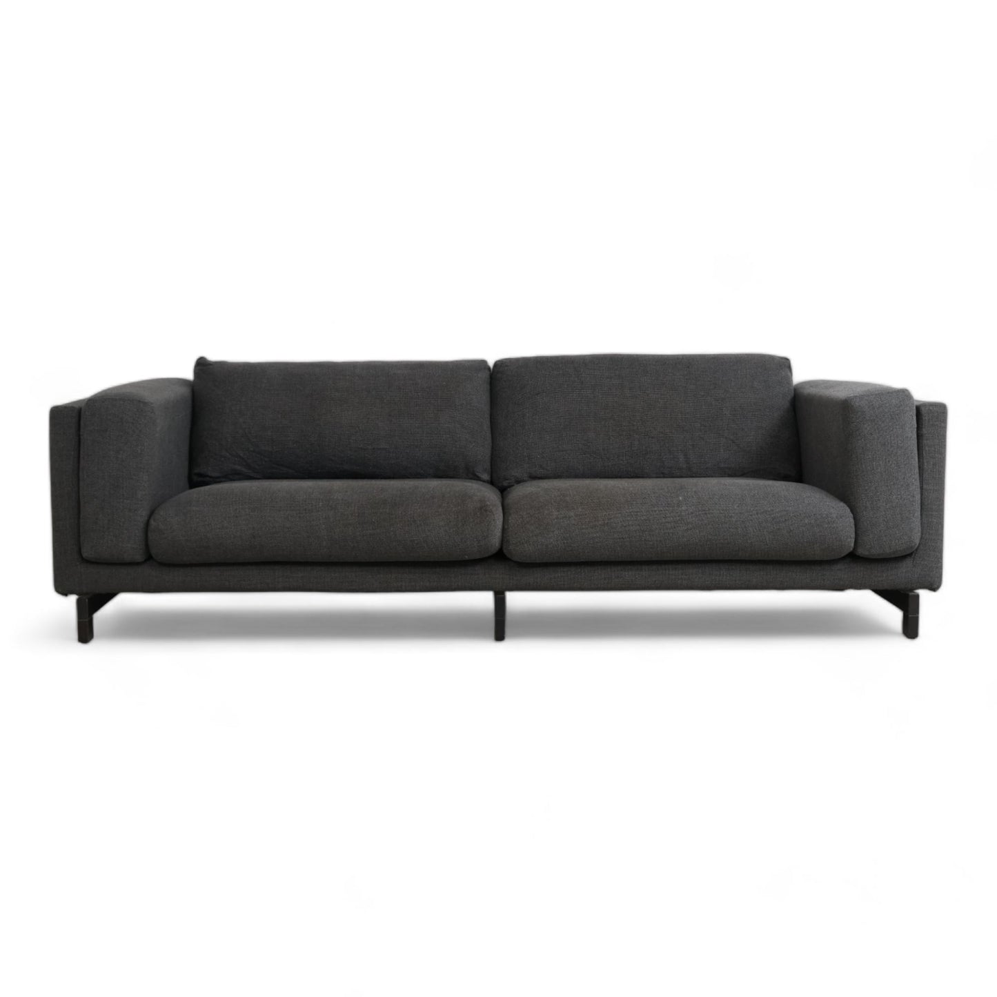 Nyrenset | Mørk grå IKEA Nockeby 3-seter sofa