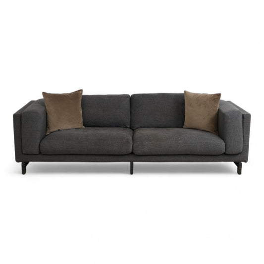 Nyrenset | Mørk grå IKEA Nockeby 3-seter sofa