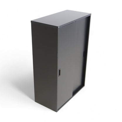 Modulus kabinett med skyvedører i svart 120x80