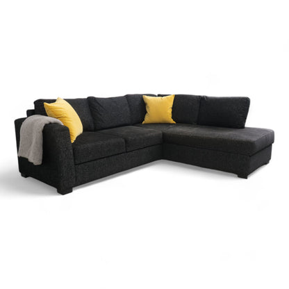 Nyrenset | Trademax Moa sovesofa med sjeselong og oppbevaring