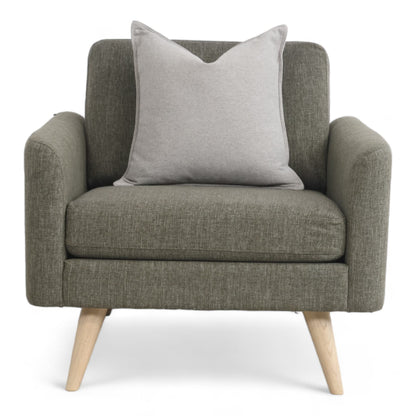 Nyrenset | Grønn Hellegjerde Villa Lenestol