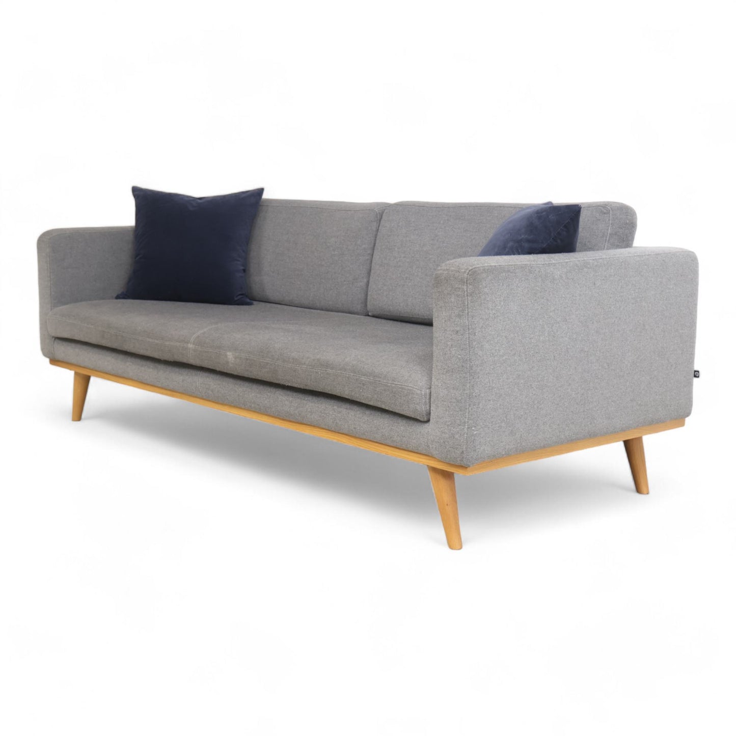 Nyrenset | Grå Sofacompany Johann 3-seter sofa