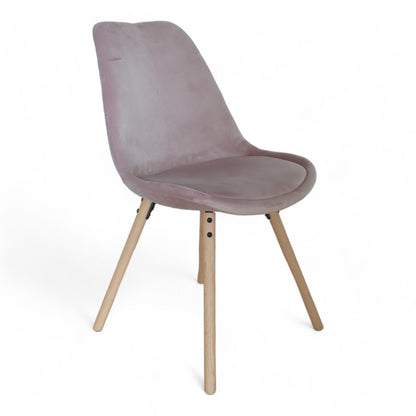 Rosa KASTRUP stoler fra Jysk med eikeben