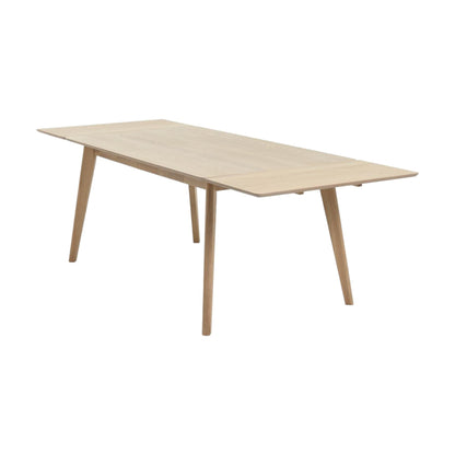 Stort KALBY spisebord fra Jysk i lys eik