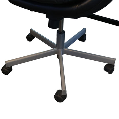 Nyrenset | IKEA Skruvsta kontorstoler med hev/senk, Idhult svart