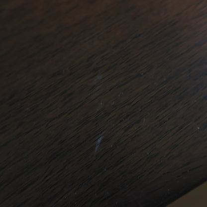 Classic brunt spisebord