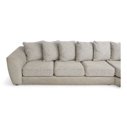 Nyrenset | Ekstra stor og romslig hjørnesofa i beige og grått