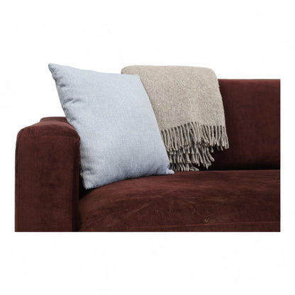 Nyrenset | Skeidar Time 3-seter sofa i burgunder tekstil