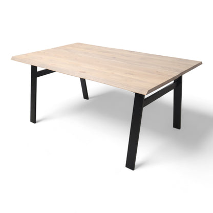 Ubrukt | Saari Spisebord fra A-Møbler