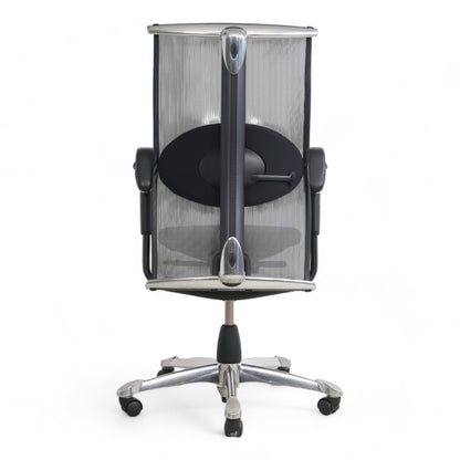 Nyrenset | Håg H09 kontorstol med armlener og hjul