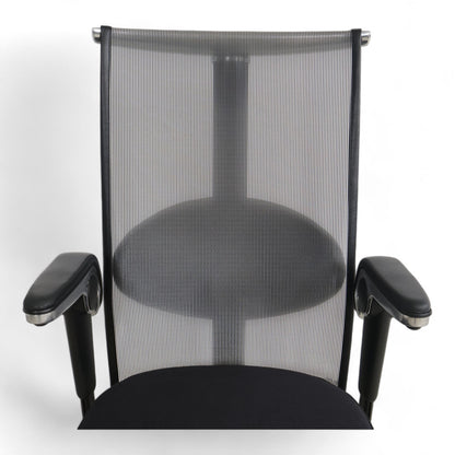 Nyrenset | Håg H09 kontorstol med armlener og hjul