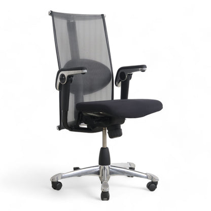 Nyrenset | Håg H09 kontorstol med armlener og hjul