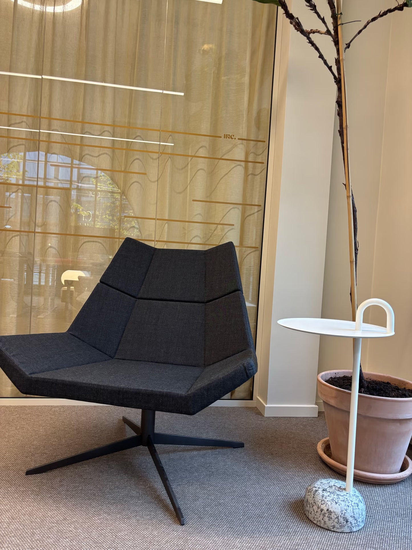 Pause Club lenestol fra Varier, Remix-ull