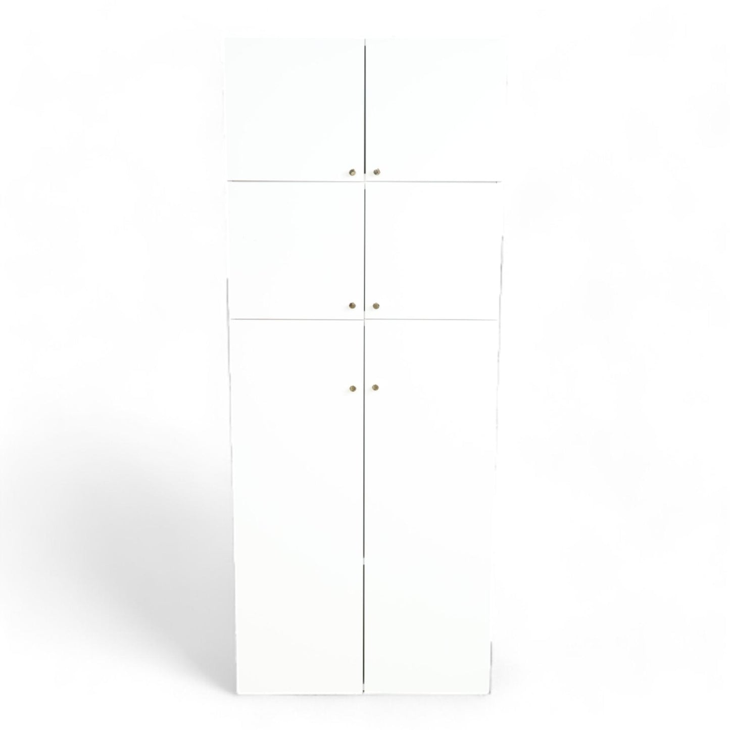 IKEA platsa skap med gullhåndtak