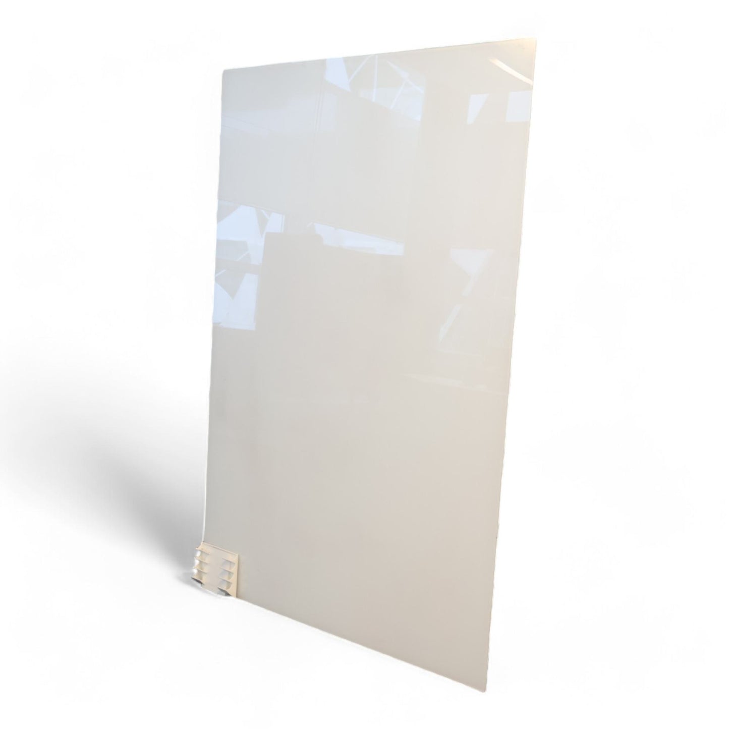 Vegghengt whiteboard med glassplate