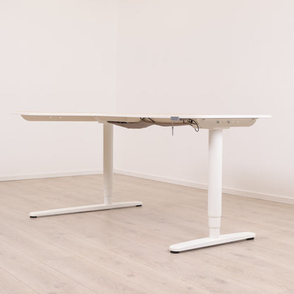 160x110 cm, IKEA Bekant elektrisk hev/senk skrivebord