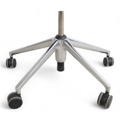 Sort Vitra ID Mesh Kontorstol med armlener