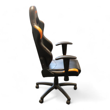 OMP Beta gamingstol m/oransje detaljer