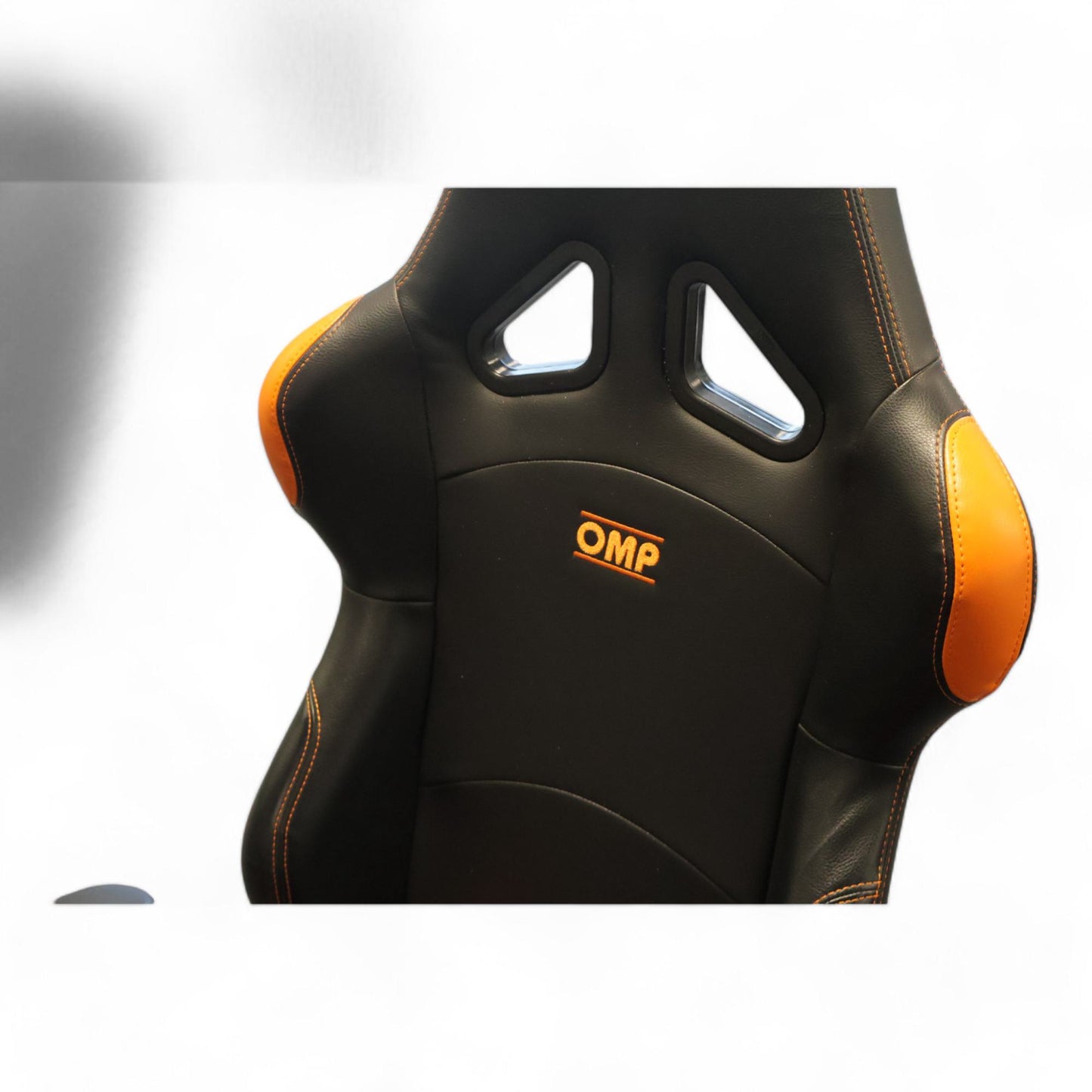 OMP Beta gamingstol m/oransje detaljer
